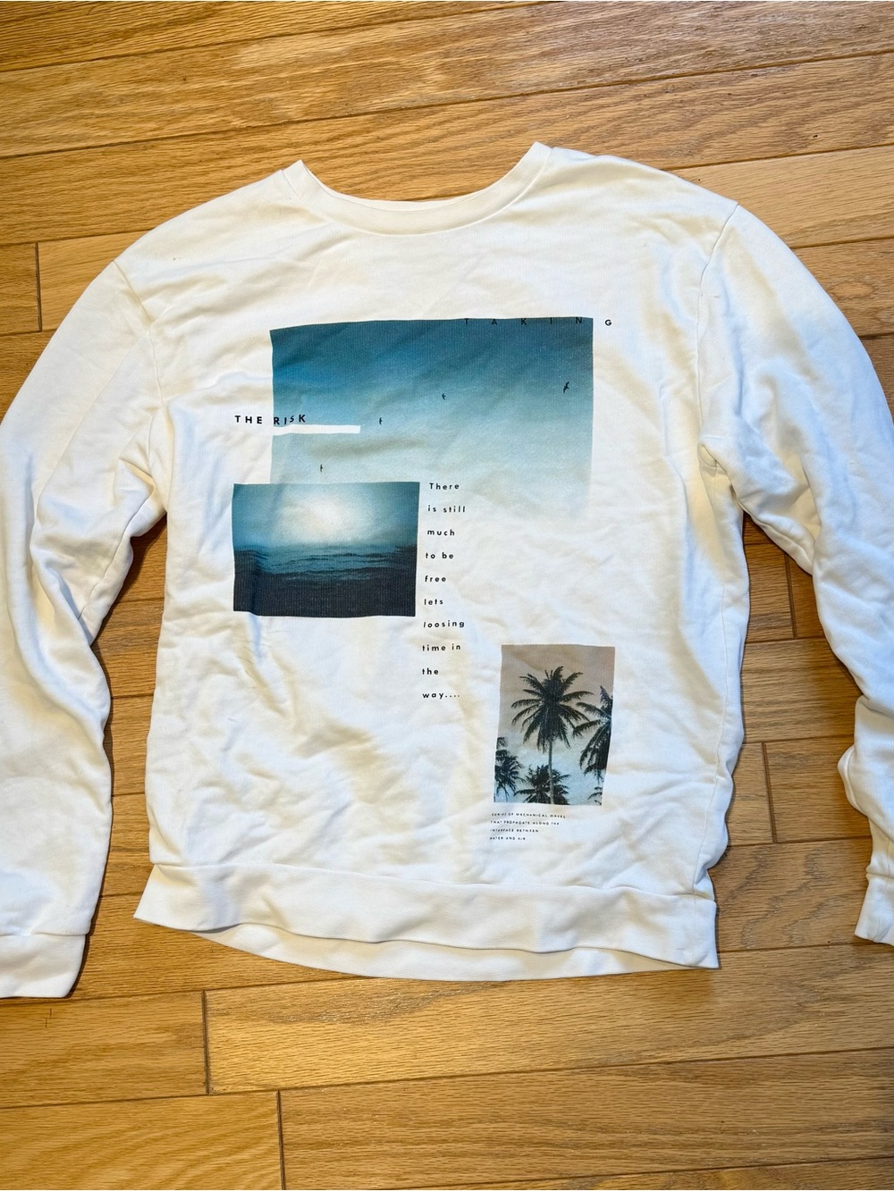 Zara White Crewneck Sweatshirt with Blue Graphic Prints
